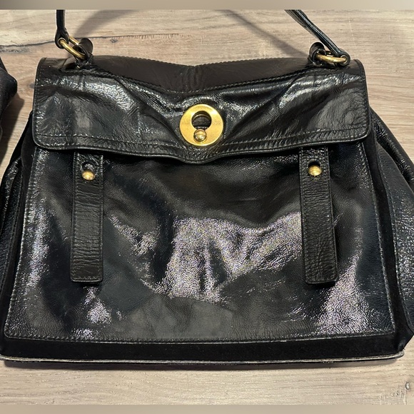 Yves Saint Laurent Black Leather Tote with Gold Details - Picture 1 of 9